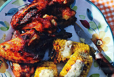 Sticky, Spicy Chicken Wings